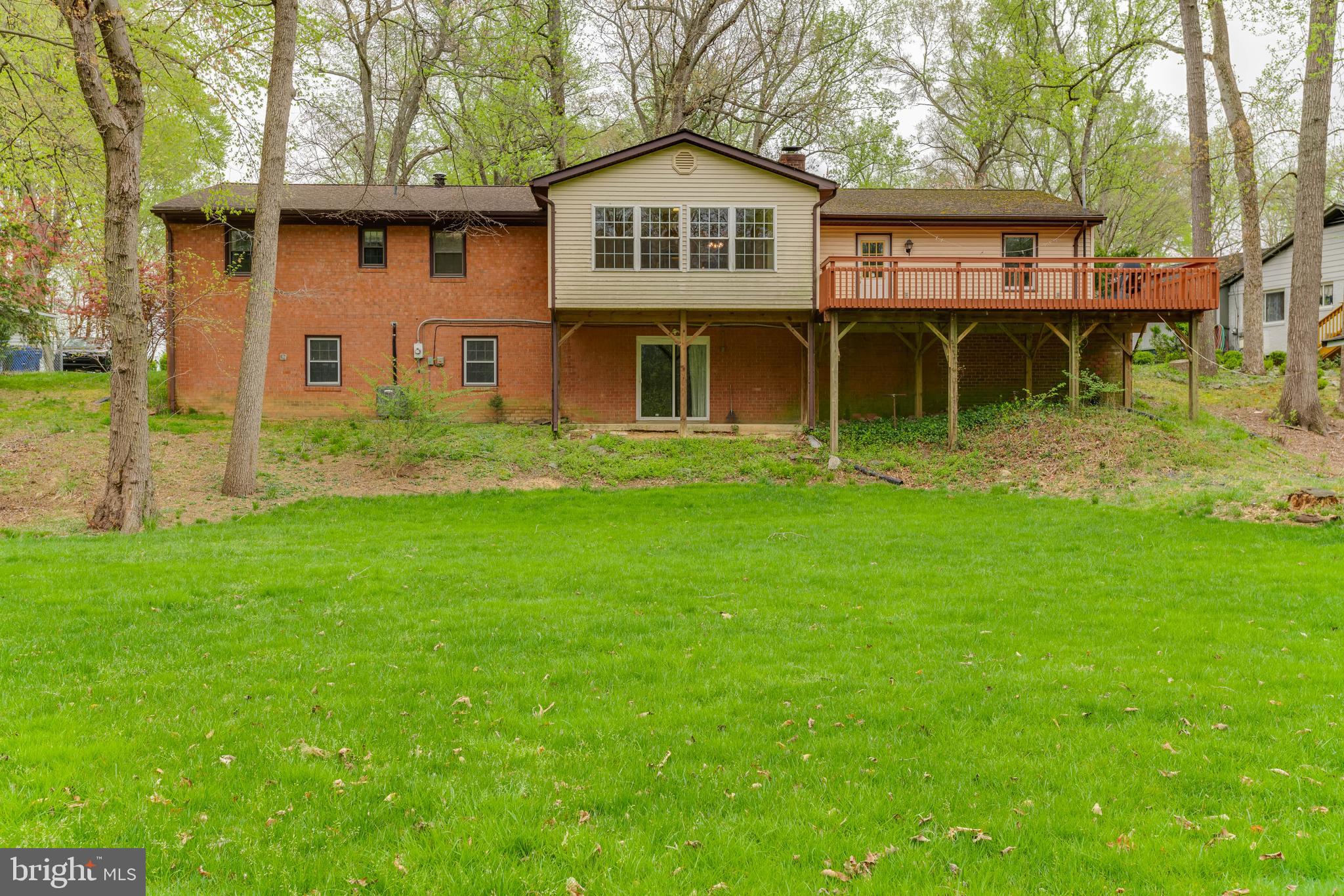 18310 Candice Drive Triangle, VA 22172 - Photo 53 of 57