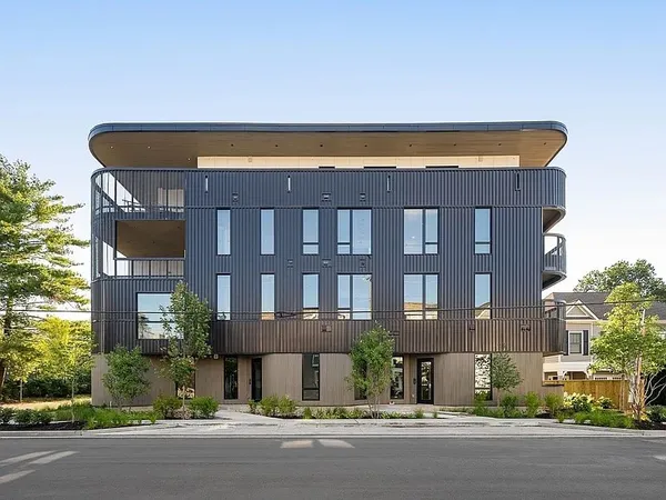 $1,695 | 500 Merritt Avenue, Unit 210, Nashville, TN 37203