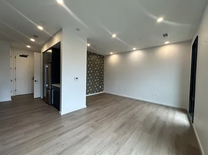 $1,695 | 500 Merritt Avenue, Unit 210, Nashville, TN 37203