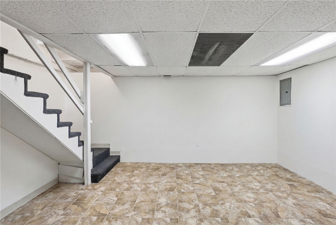 10 Henry Street Providence, RI 02909 - Photo 22 of 25