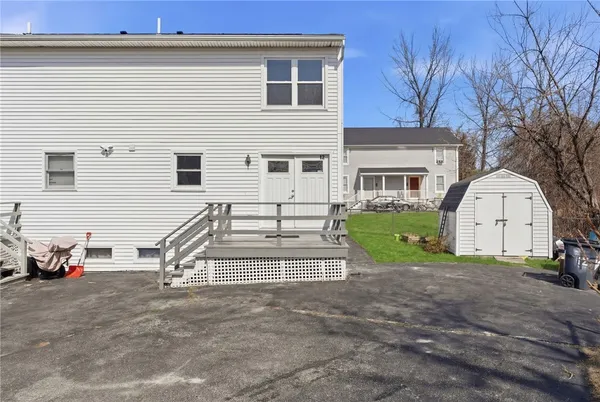 $1,700 | 10 Henry Street, Providence, RI 02909