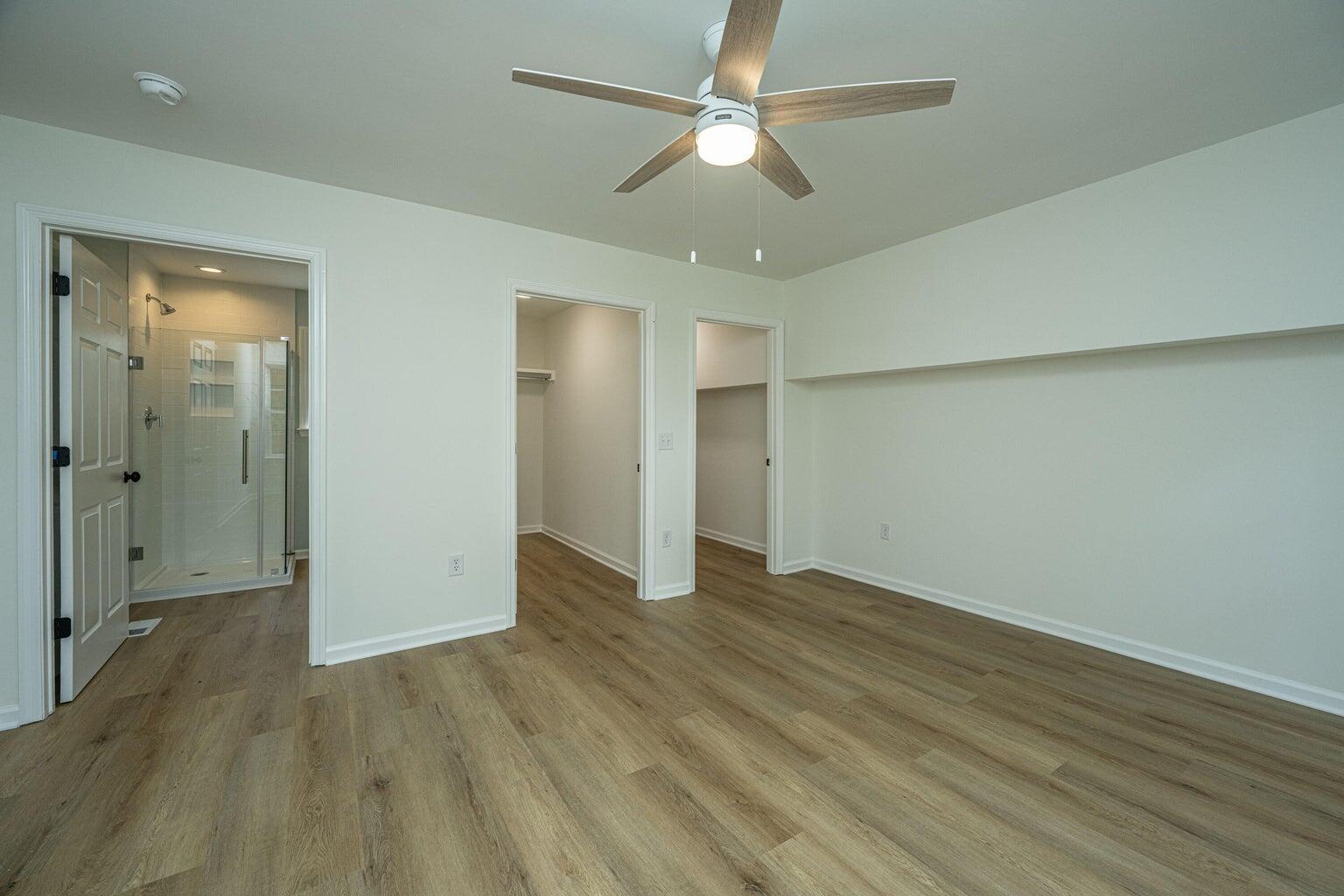 738 Olney Road Charleston, SC 29414 - Photo 35 of 38 738 Olney MIL Suite BA and closets