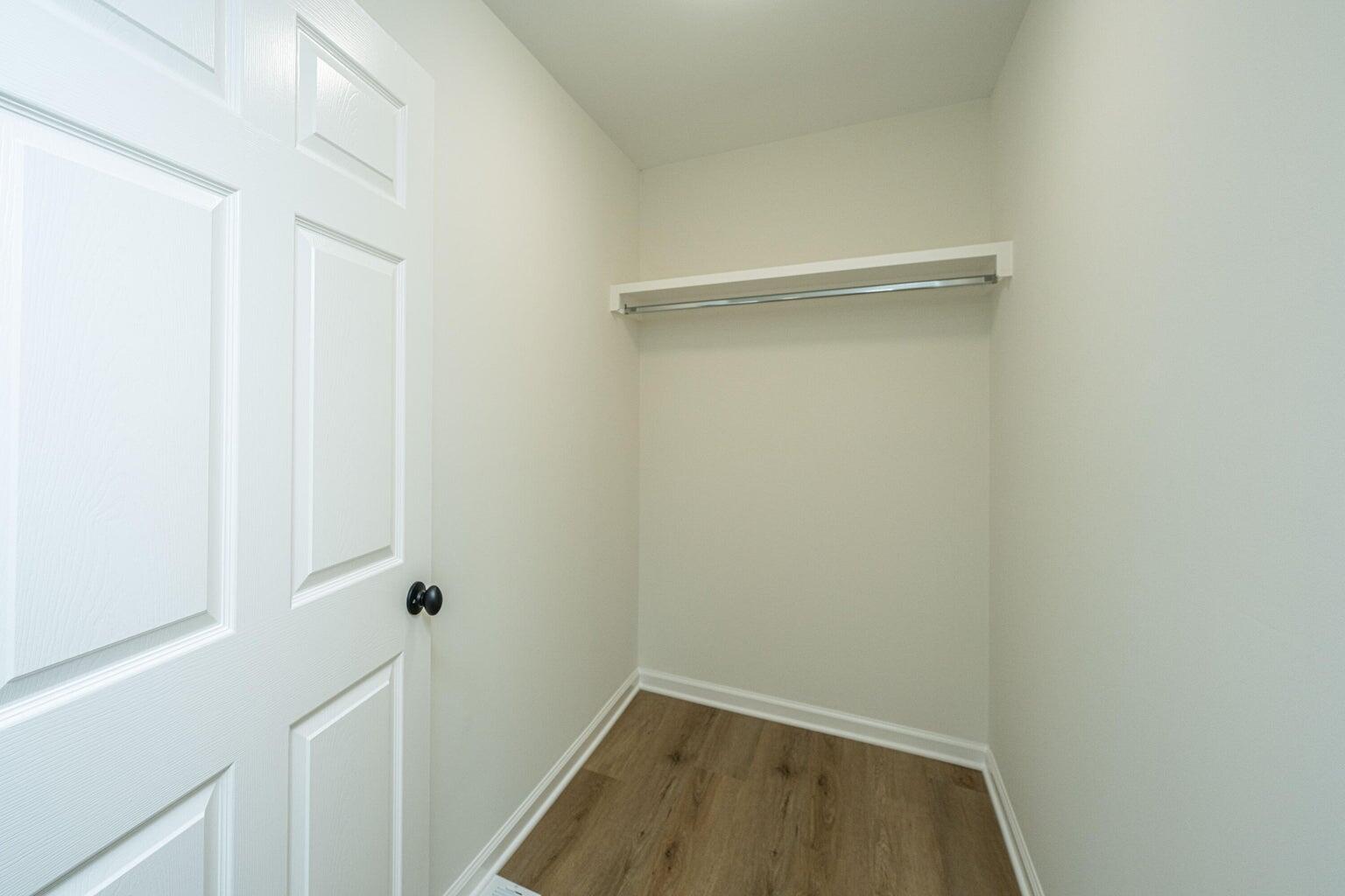 738 Olney Road Charleston, SC 29414 - Photo 38 of 38 738 Olney MIL Suite closet