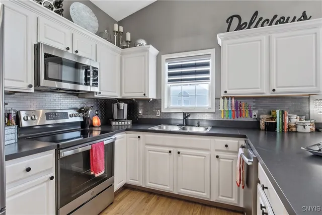 $319,000 | 8417 Boyko Farm, Cicero, NY 13039