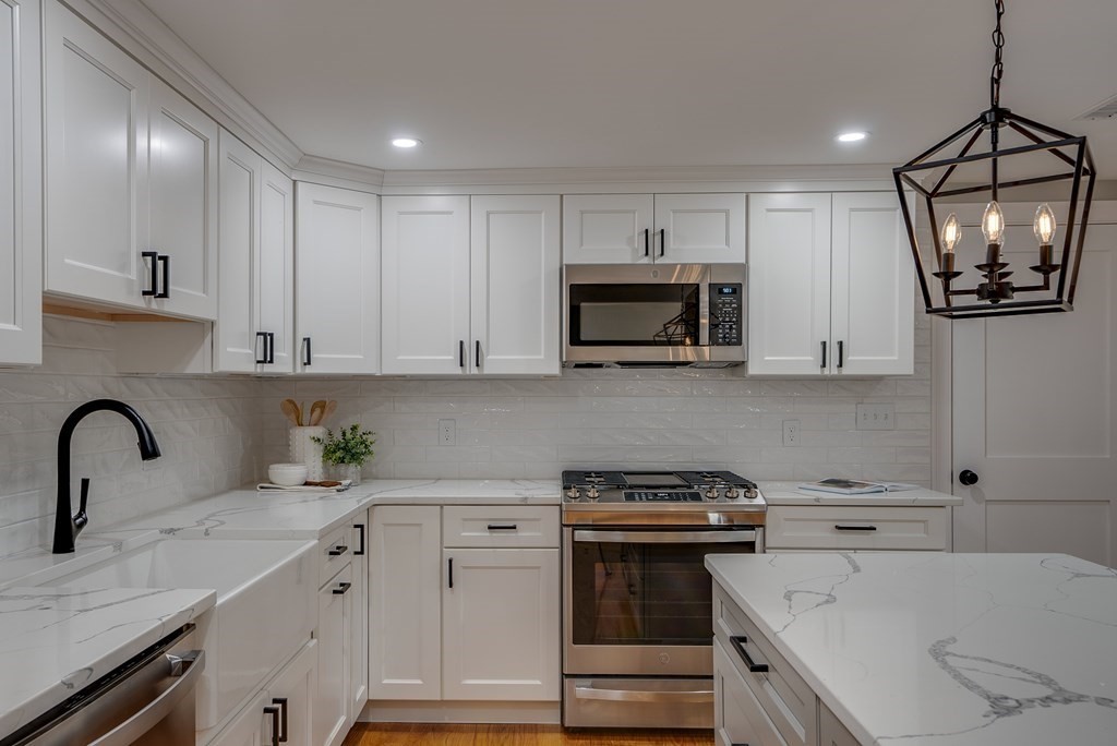 6 Red Hill Road North Reading, MA 01864 - Photo 30 of 38