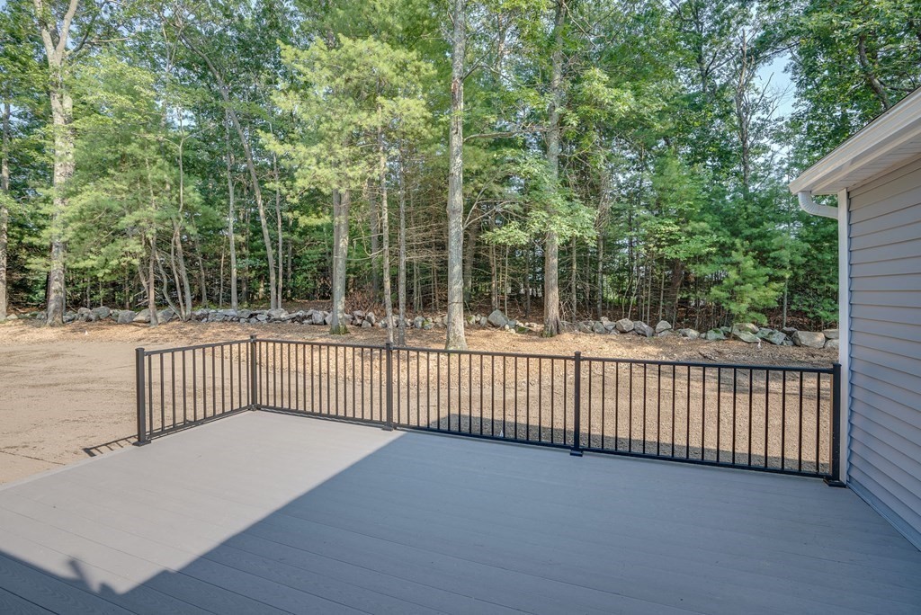 6 Red Hill Road North Reading, MA 01864 - Photo 32 of 38