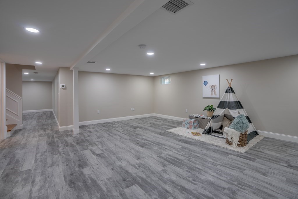 6 Red Hill Road North Reading, MA 01864 - Photo 37 of 38