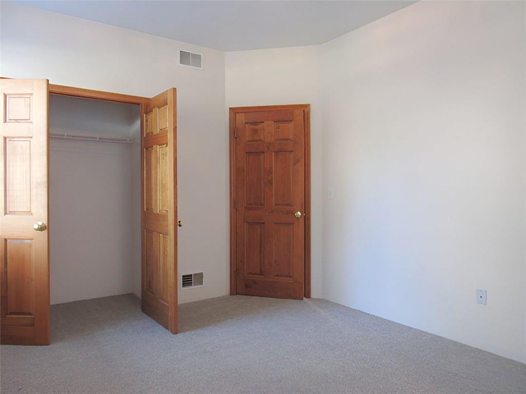 2413 South Ridge Place Hidden Valley, PA 15502 - Photo 24 of 32