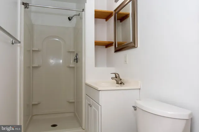 $1,550 | 334-1-f East Main Street, Unit 1F, Collegeville, PA 19426