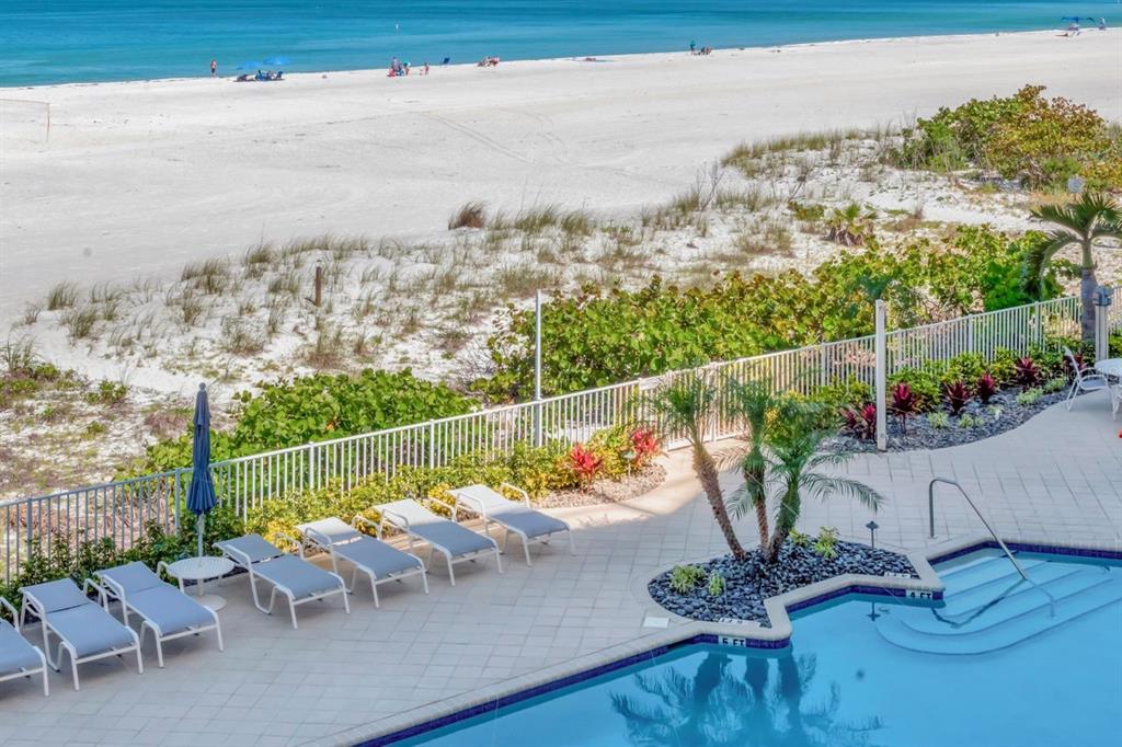 1350 Gulf Boulevard, Unit 301 Clearwater Beach, FL 33767 - Photo 37 of 75