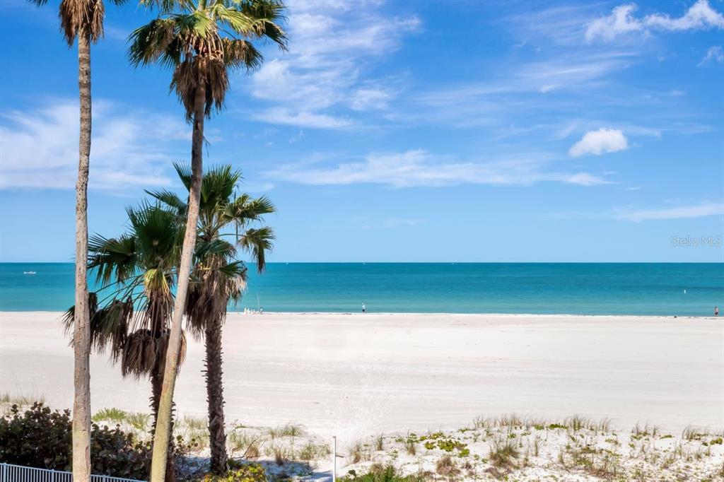 1350 Gulf Boulevard, Unit 301 Clearwater Beach, FL 33767 - Photo 39 of 75