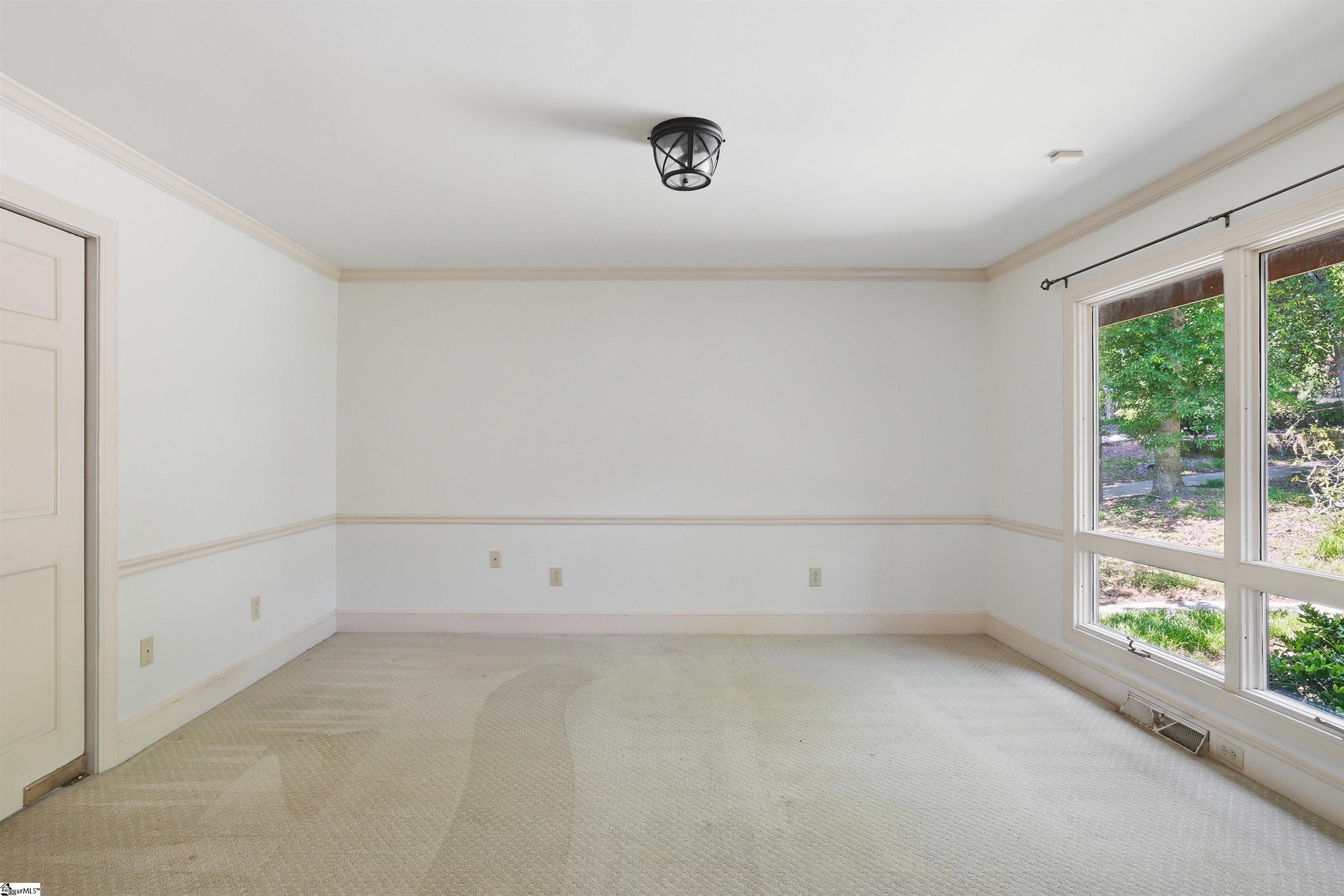 310 Hammett Road Greer, SC 29650 - Photo 7 of 43