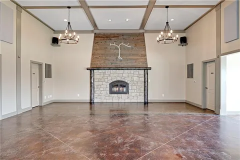 $4,700,000 | 24607 Northeast Colbern Road, Lee's Summit, MO 64086