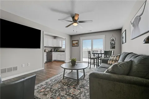 $4,700,000 | 24607 Northeast Colbern Road, Lee's Summit, MO 64086