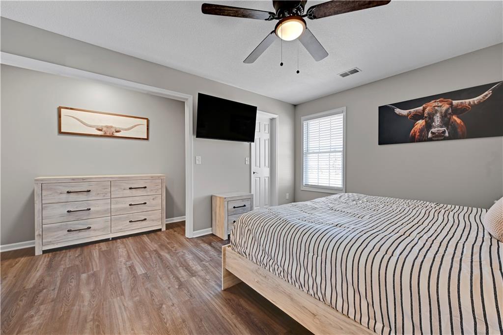 24607 Northeast Colbern Road Lee's Summit, MO 64086 - Photo 33 of 50