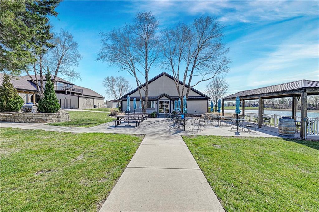 24607 Northeast Colbern Road Lee's Summit, MO 64086 - Photo 4 of 50
