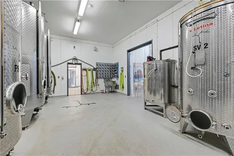 $4,700,000 | 24607 Northeast Colbern Road, Lee's Summit, MO 64086