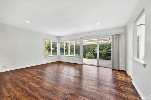 $4,950 | 10439 Sioux River Circle, Fountain Valley, CA 92708