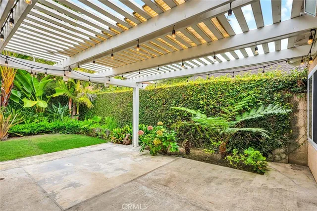 $4,950 | 10439 Sioux River Circle, Fountain Valley, CA 92708