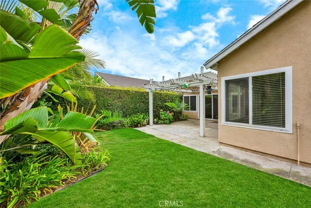 $4,950 | 10439 Sioux River Circle, Fountain Valley, CA 92708