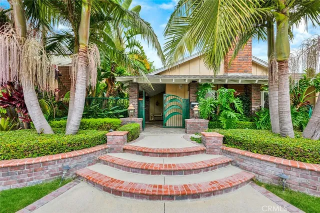 $4,950 | 10439 Sioux River Circle, Fountain Valley, CA 92708