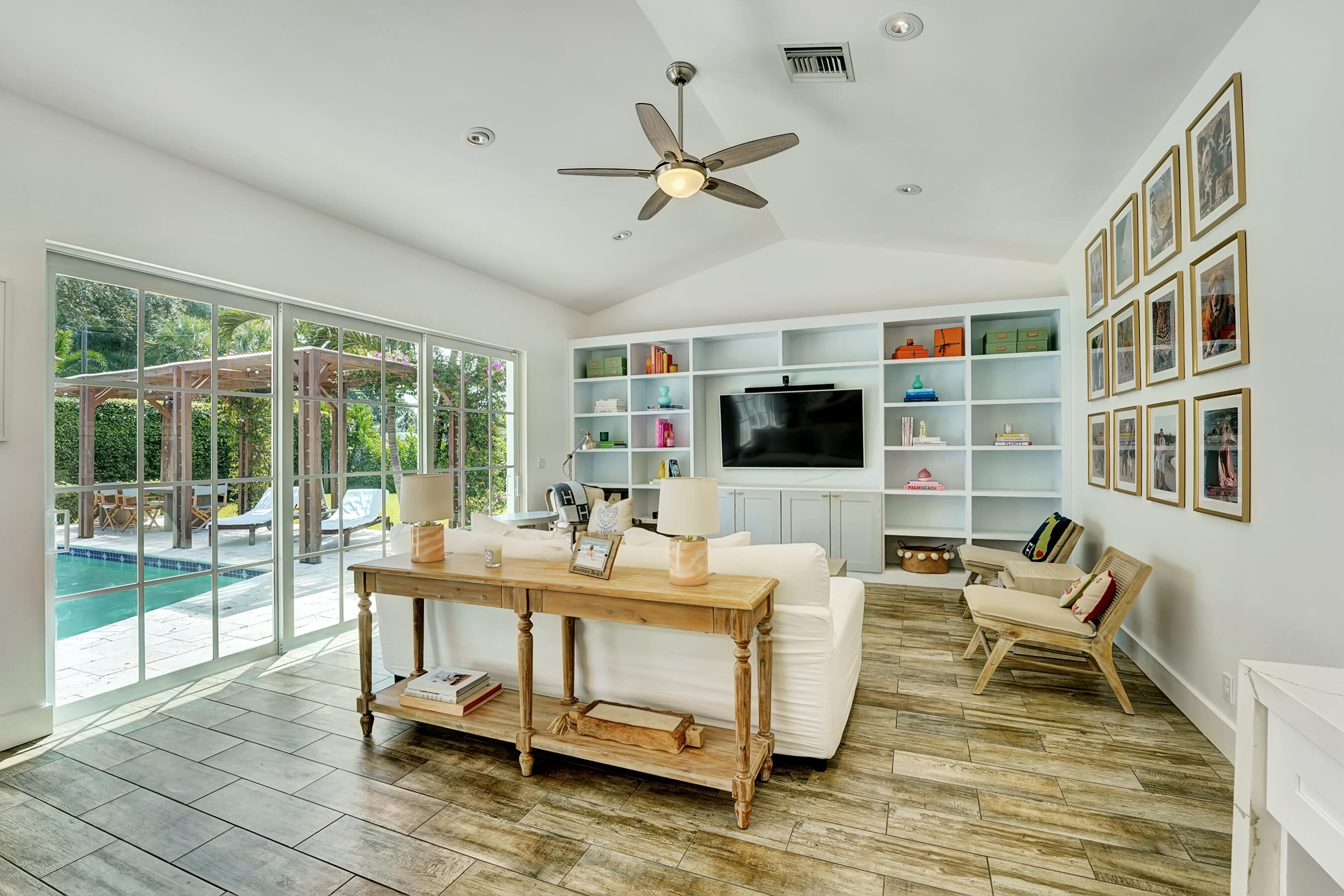 724 Northwest 4th Street Boca Raton, FL 33486 - Photo 8 of 33 DSC08830