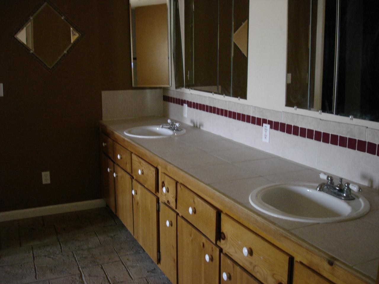 1744 West Parsons Road Phoenix, AZ 85085 - Photo 13 of 15 Master Bath