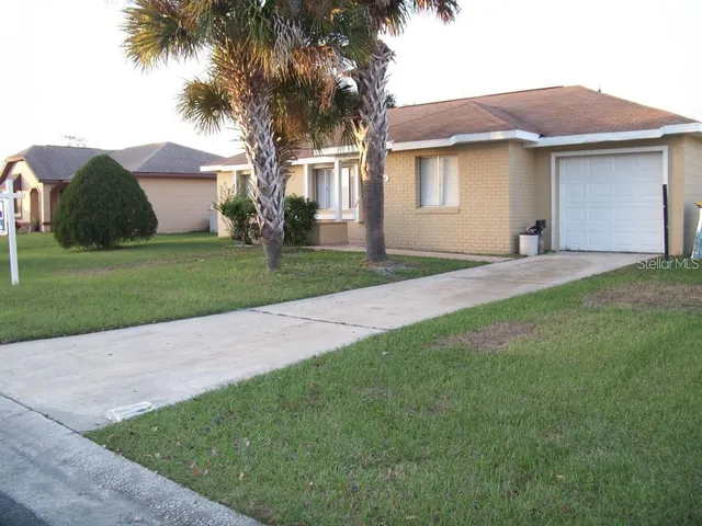 $2,050 | 133 Guadalajara Drive, Kissimmee, FL 34743