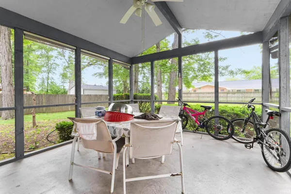 $287,000 | 6601 Bennington Drive, Fort Wayne, IN 46815