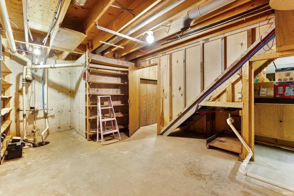 $287,000 | 6601 Bennington Drive, Fort Wayne, IN 46815