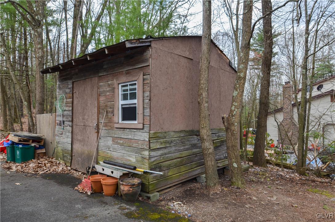 253 Sundance Road Effort, PA 18330 - Photo 23 of 25 a view of a house with a yard