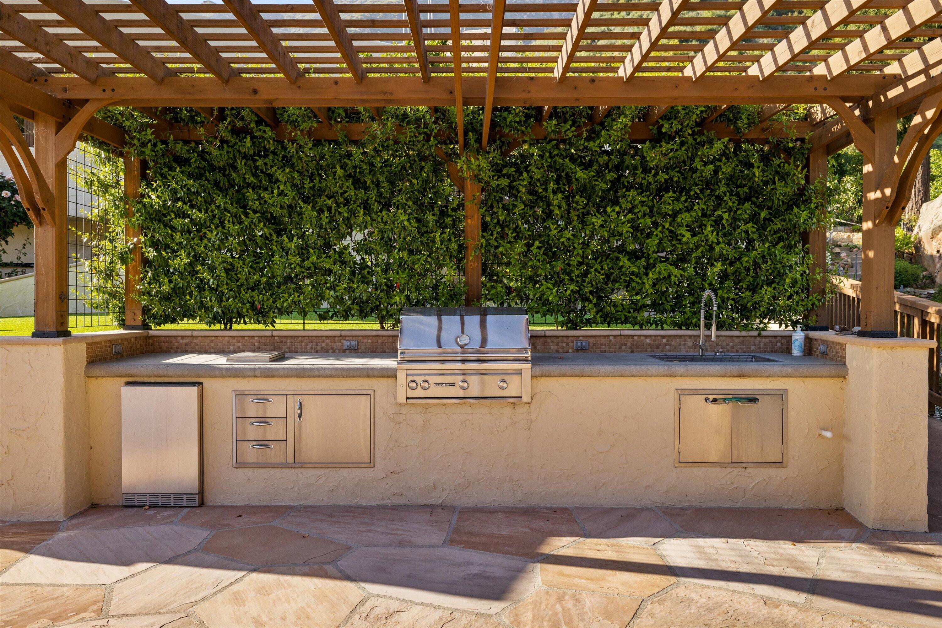 1090 Toro Canyon Road Santa Barbara, CA 93108 - Photo 12 of 59 a view of outdoor space and yard