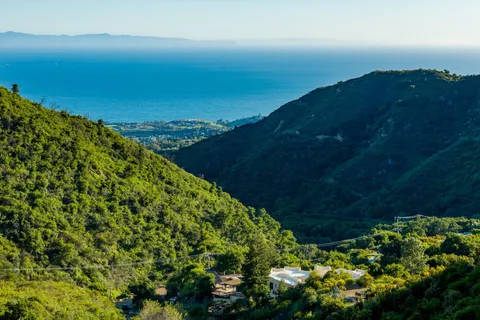 $3,999,000 | 1090 Toro Canyon Road, Santa Barbara, CA 93108