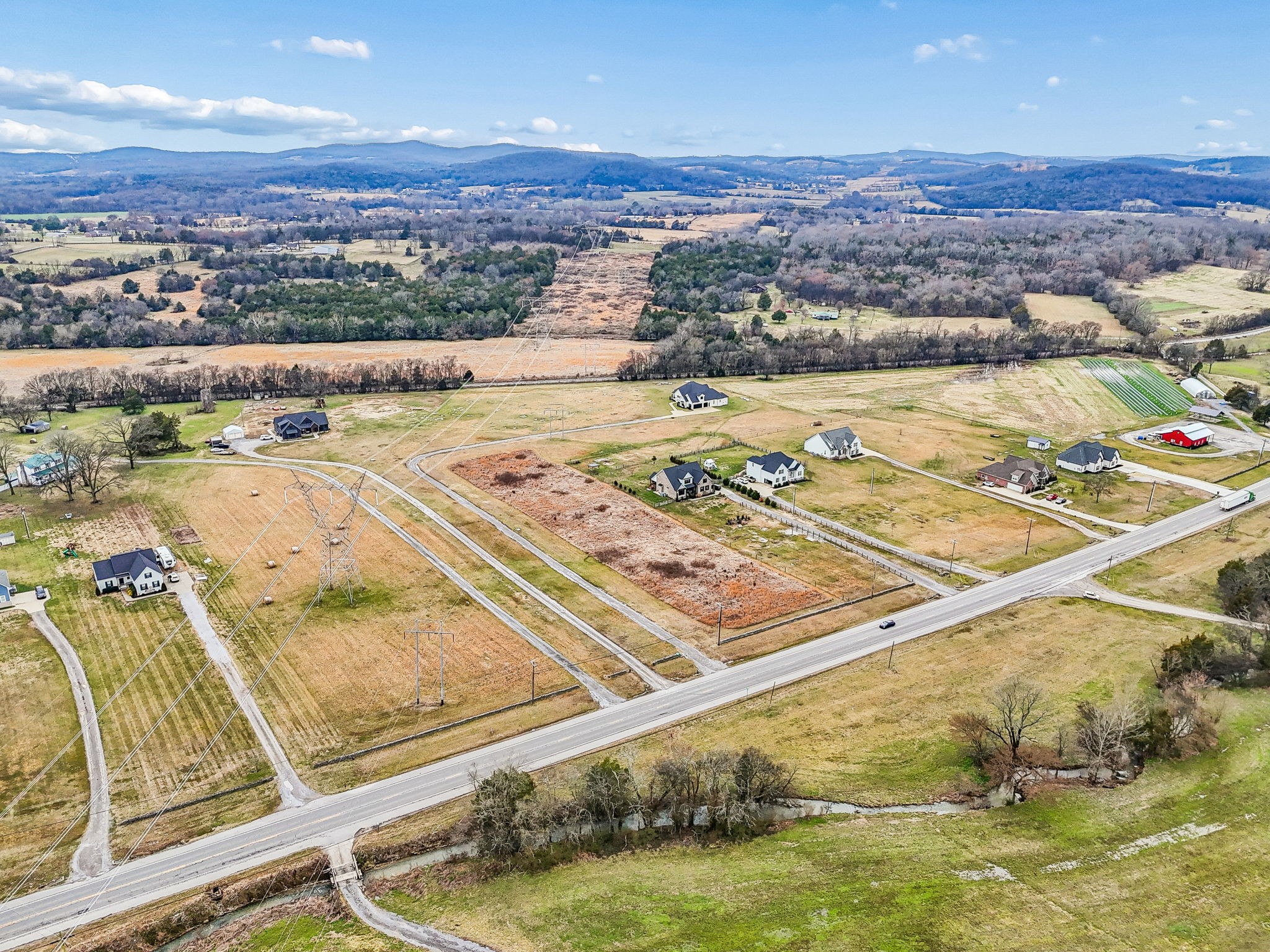 5 Sparta Pike Watertown, TN 37184 - Photo 14 of 17 a view of an ocean and beach