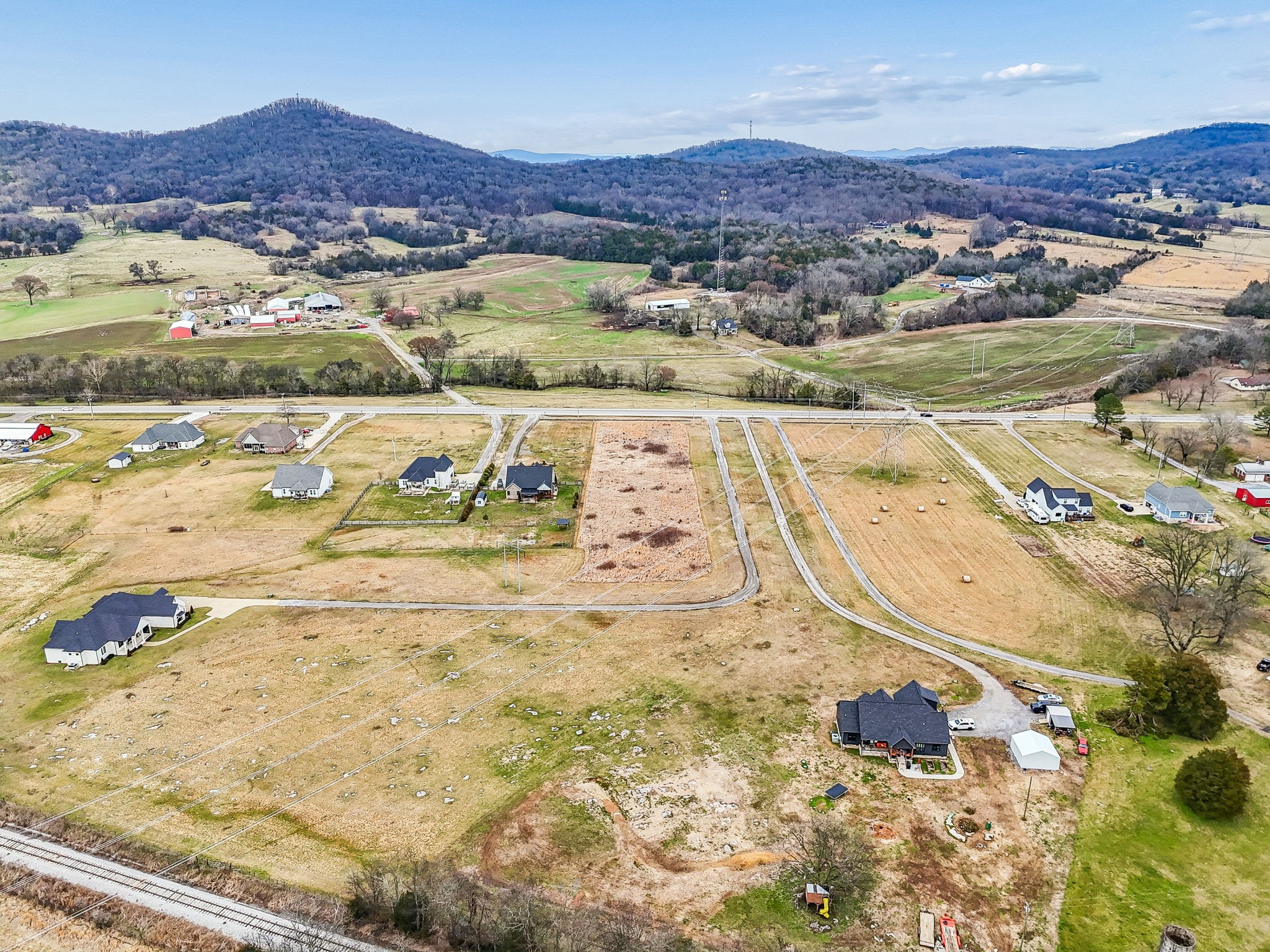 5 Sparta Pike Watertown, TN 37184 - Photo 10 of 17 an aerial view of residential houses with outdoor space