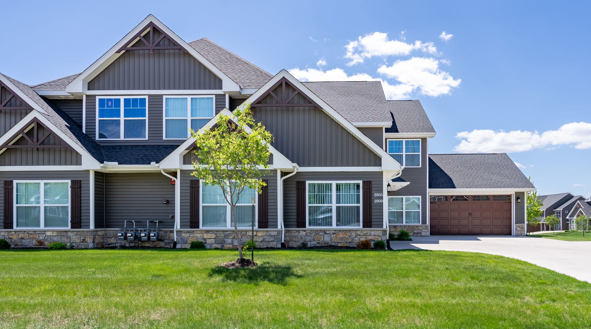 2939 Shanes Way Bettendorf, IA 52722 - Photo 1 of 25