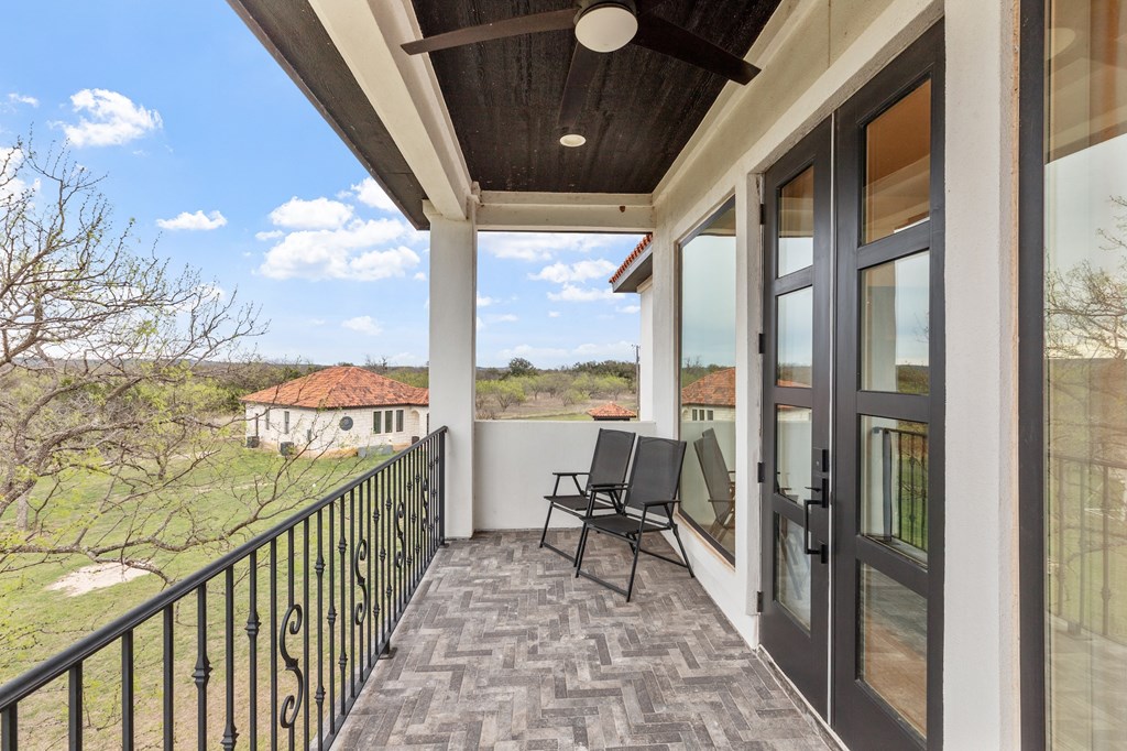 661 Emerald Loop Fredericksburg, TX 78624 - Photo 38 of 73 Upstairs balcony