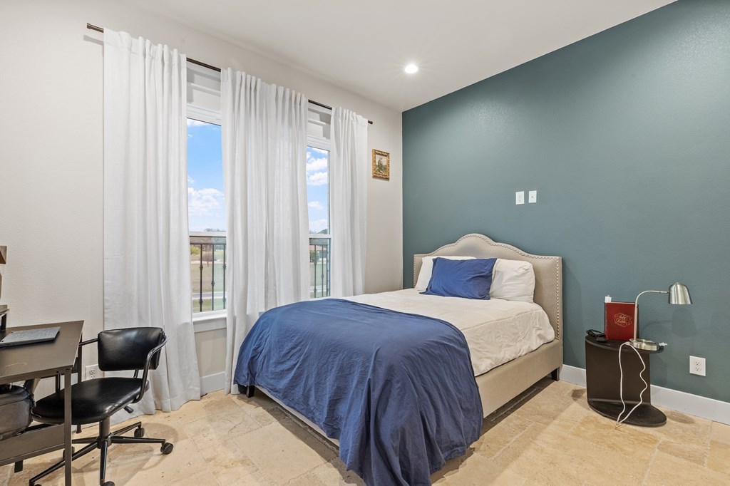 661 Emerald Loop Fredericksburg, TX 78624 - Photo 44 of 73 Guest room #4- upstairs