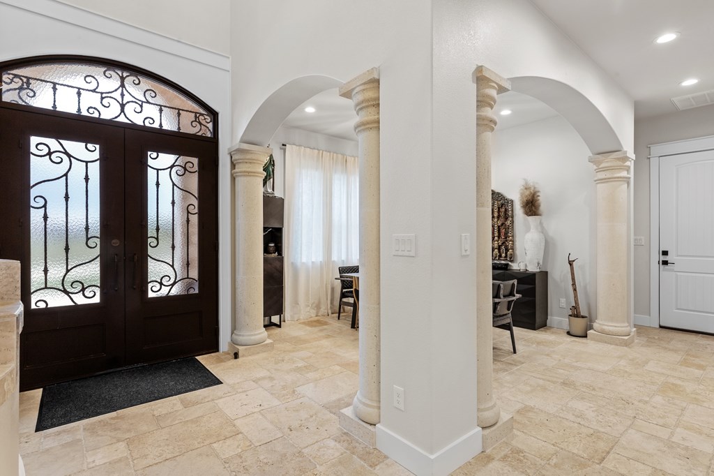 661 Emerald Loop Fredericksburg, TX 78624 - Photo 8 of 73 Front door/formal dining room