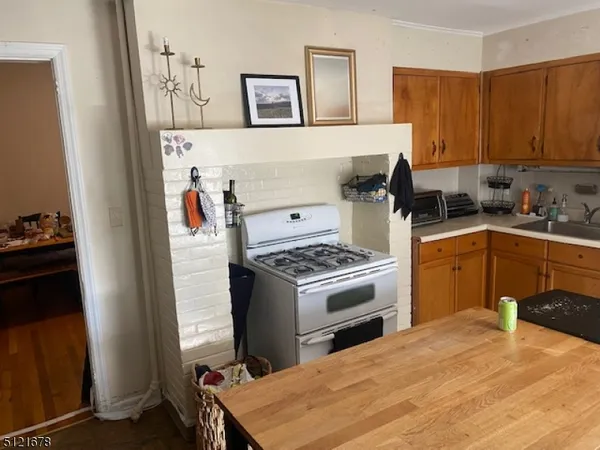 $2,500 | 39 Pine Street, Morristown, NJ 07960