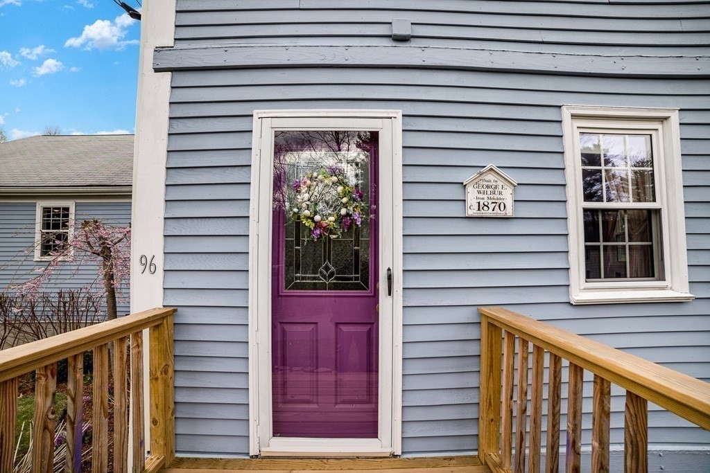 96 Spring Street Foxboro, MA 02035 - Photo 4 of 27 Gallery Image 4