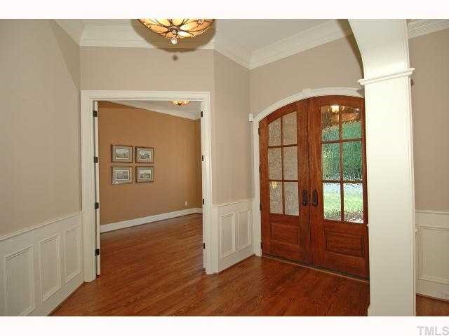 3712 Manorbrook Road Raleigh, NC 27607 - Photo 3 of 12 Gallery Image 3