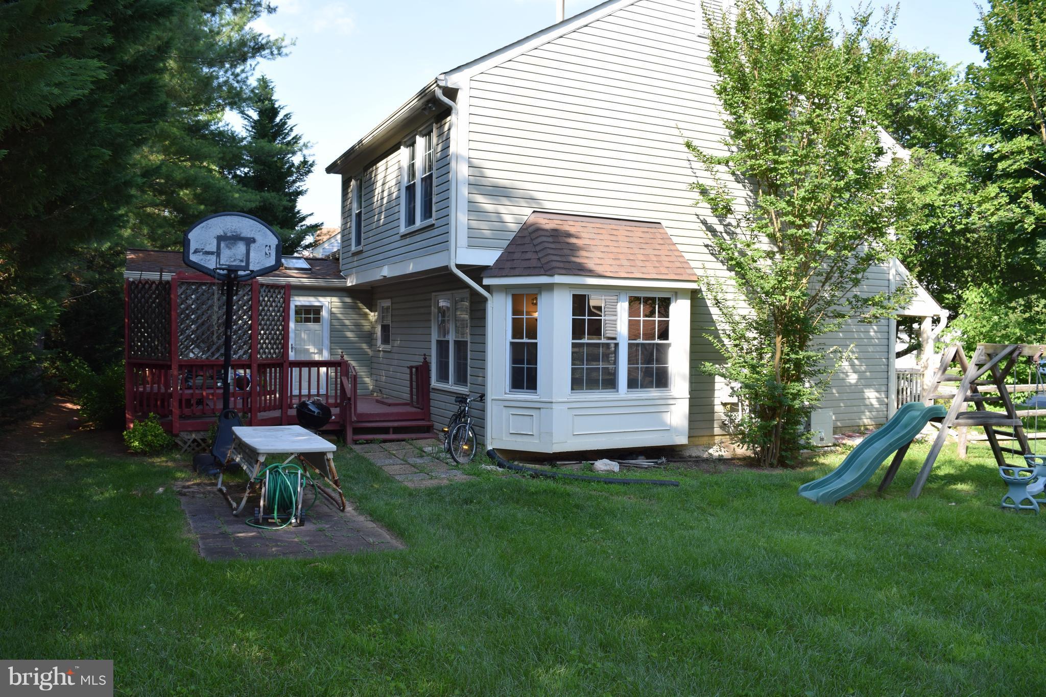 17301 Buehler Road Olney, MD 20832 - Photo 23 of 27 Exterior (Rear)