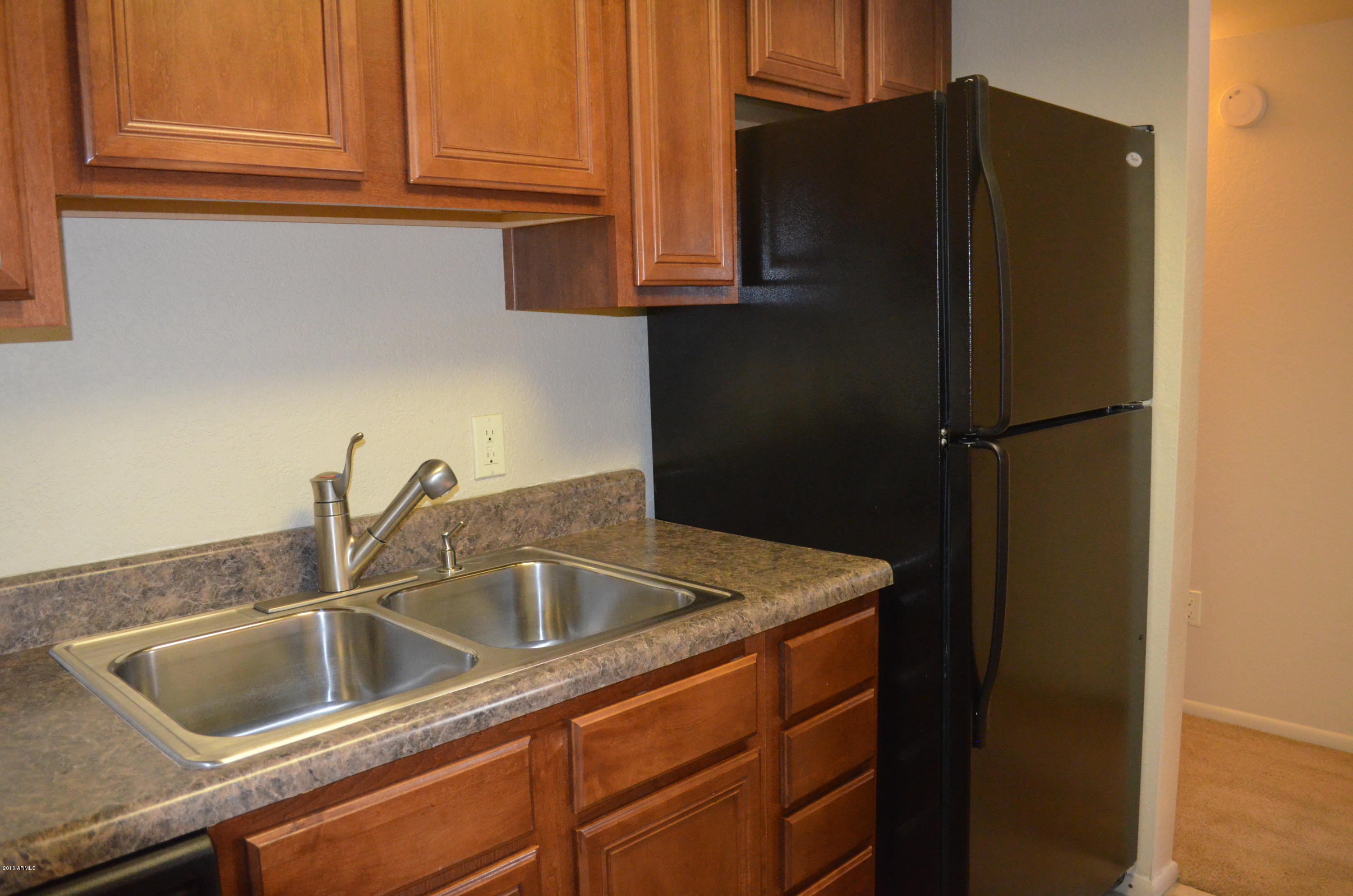 1402 East Guadalupe Road, Unit 211 Tempe, AZ 85283 - Photo 5 of 14 Kitchen
