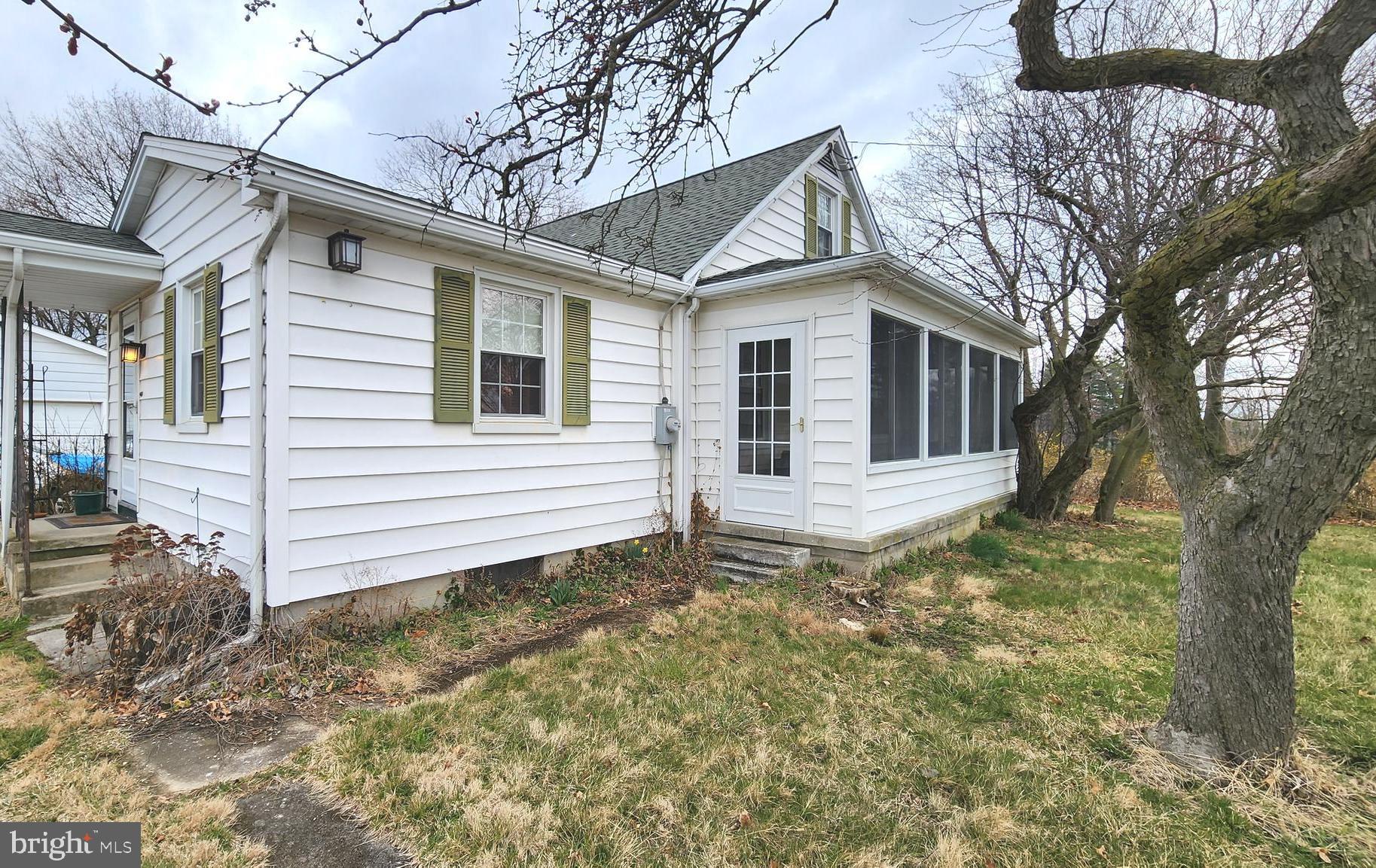 881 Beck Mill Road Hanover, PA 17331 - Photo 7 of 25