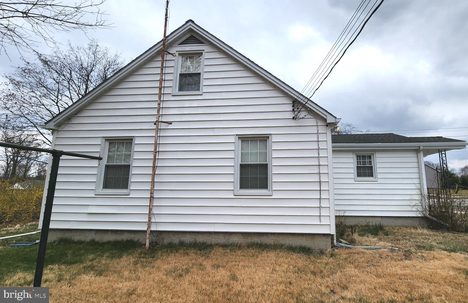 881 Beck Mill Road Hanover, PA 17331 - Photo 8 of 25