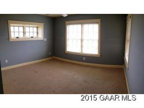 579 Shirey Road Swoope, VA 24479 - Photo 28 of 36 a open hall with a window