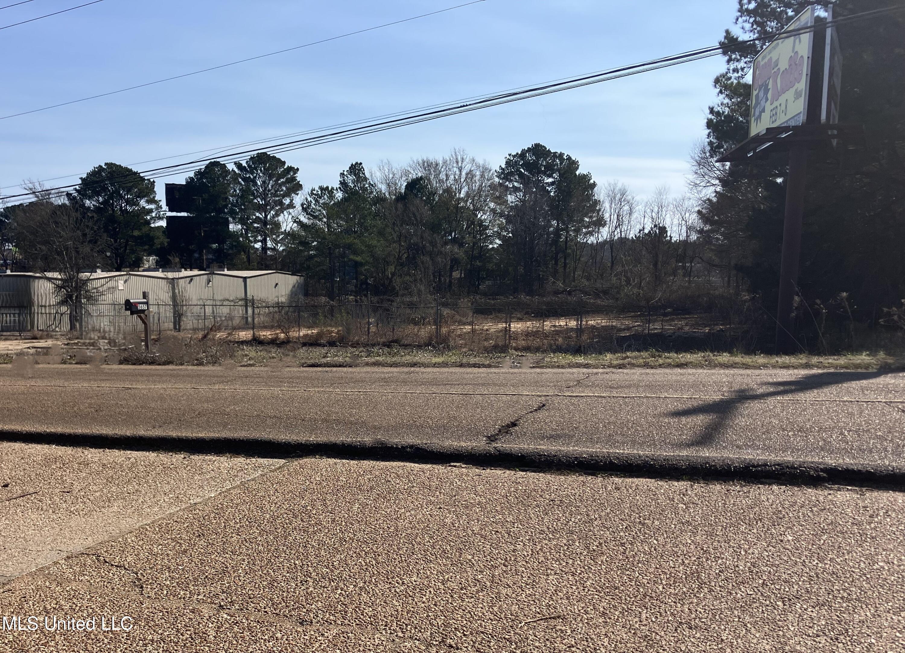 5652 Terry Road Byram, MS 39272 - Photo 2 of 7 Terry Road edited 1