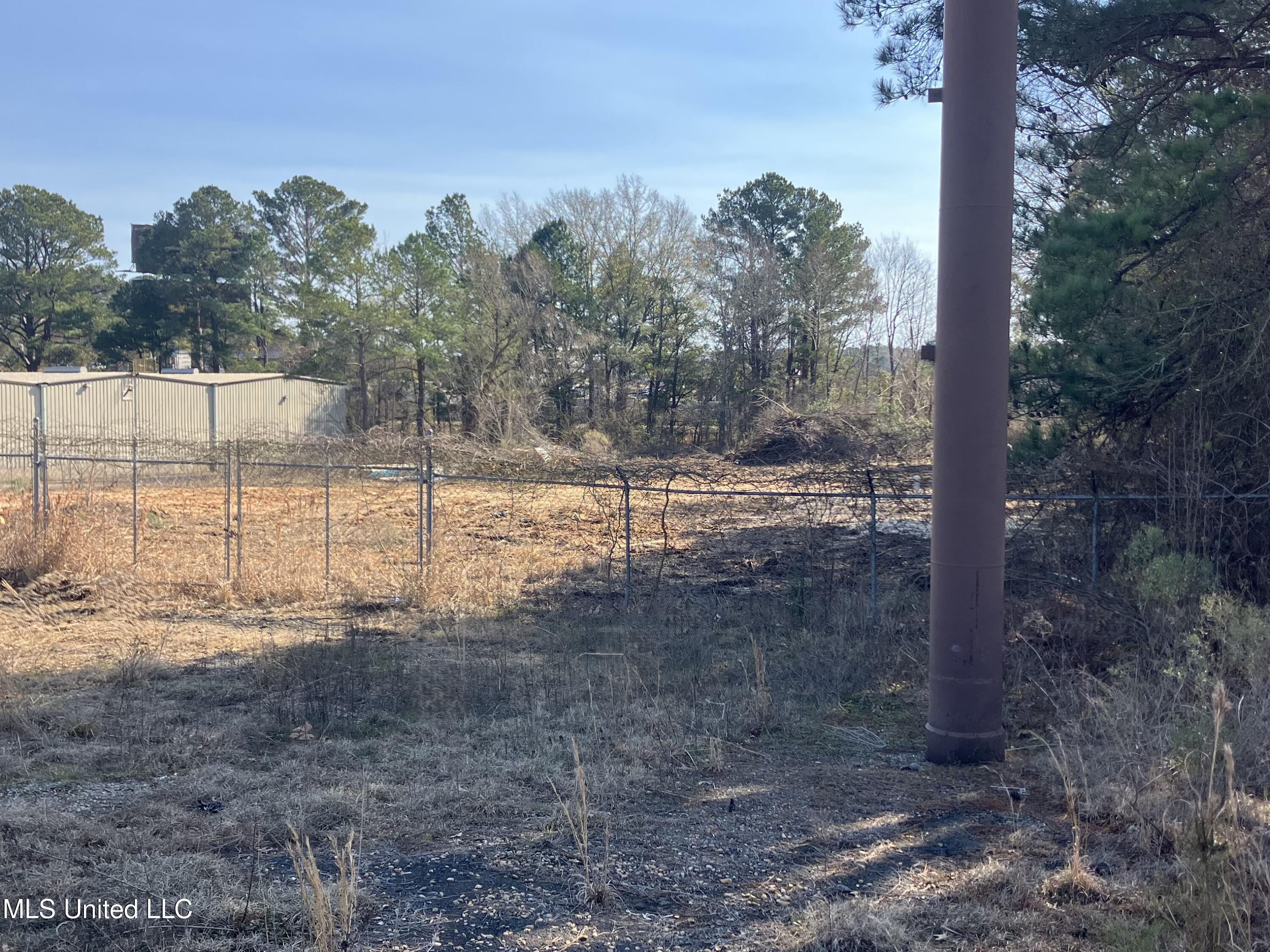 5652 Terry Road Byram, MS 39272 - Photo 3 of 7 Terry Road edited 4