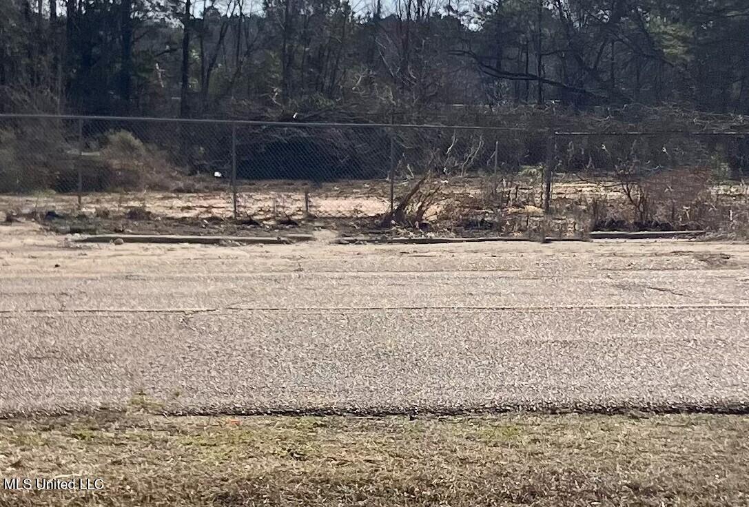 5652 Terry Road Byram, MS 39272 - Photo 7 of 7 Terry Road Edited 9